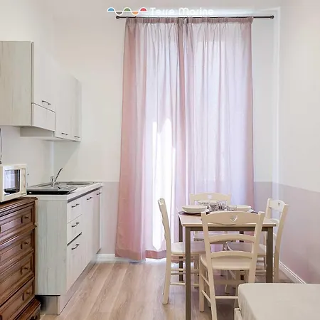 Civico76 - Interno1, Terremarine * La Spezia